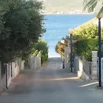 Lovely In * Sveti Filip i Jakov