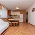 Lovely In Apartman