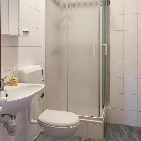 2 Bedroom Cozy In Apartmán